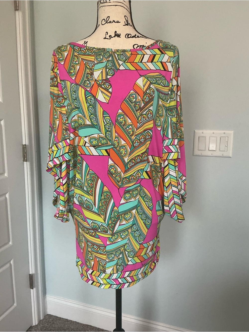 Trina Turk Pink, Orange & Aqua Geometric Print Mini Dress/Tunic